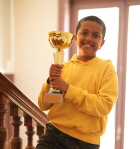 Naksh Katti