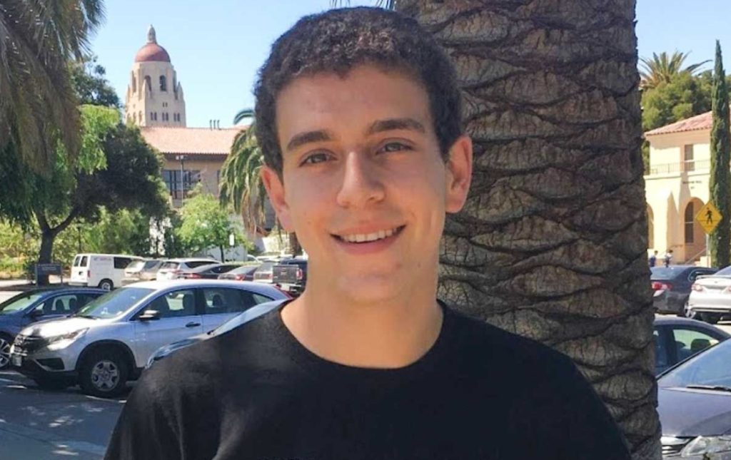 Daniel Naroditsky